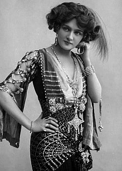 Lily Elsie image 1 of 3