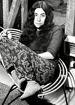Yoko Ono image 1 of 3